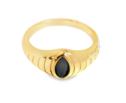 VELORA - Gold Eye Shaped Ring